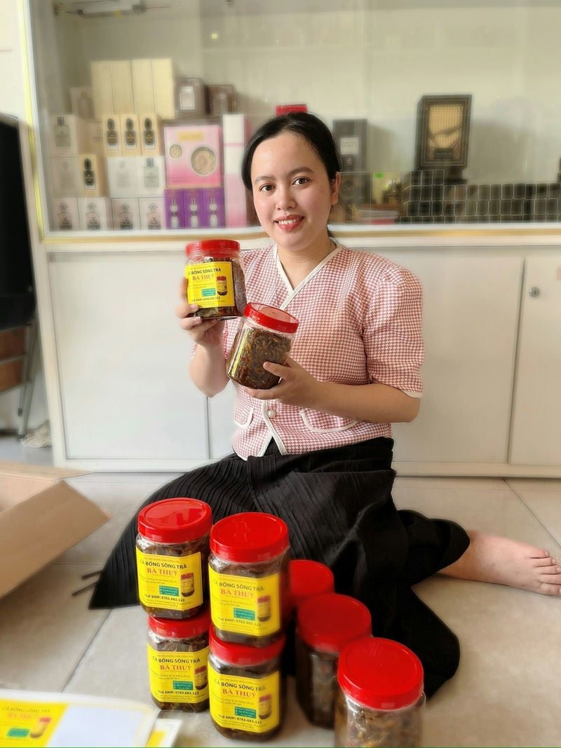 Đặc sản miền trung làm quà Bà Thuỷ